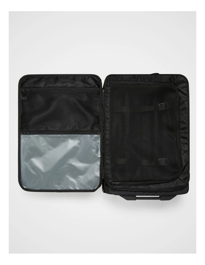 TREK. Carry-On Case in Black image 3