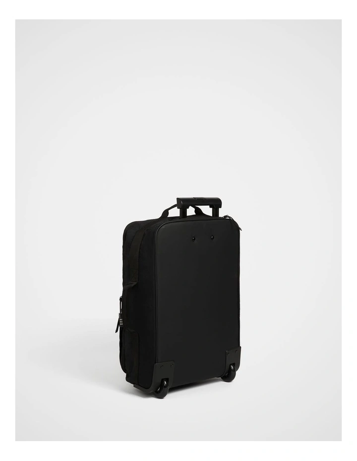 TREK. Carry-On Case in Black image 7
