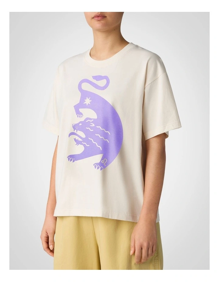 Leo Astrology T-Shirt in Assorted image 3