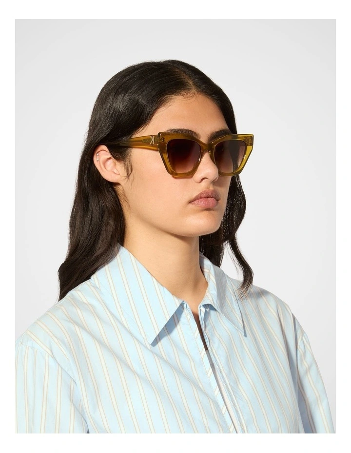 Monarch Sunglasses in Brown Multi image 3