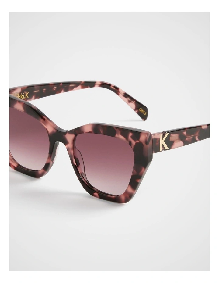Monarch Sunglasses in Plum image 4
