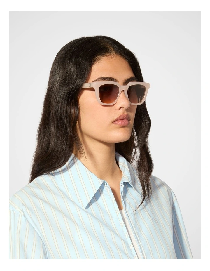 Sunset Sunglasses in Milk image 3