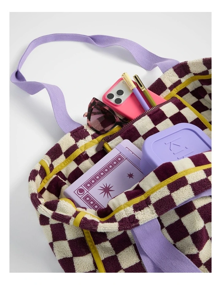 Beach Bag in Plum image 4