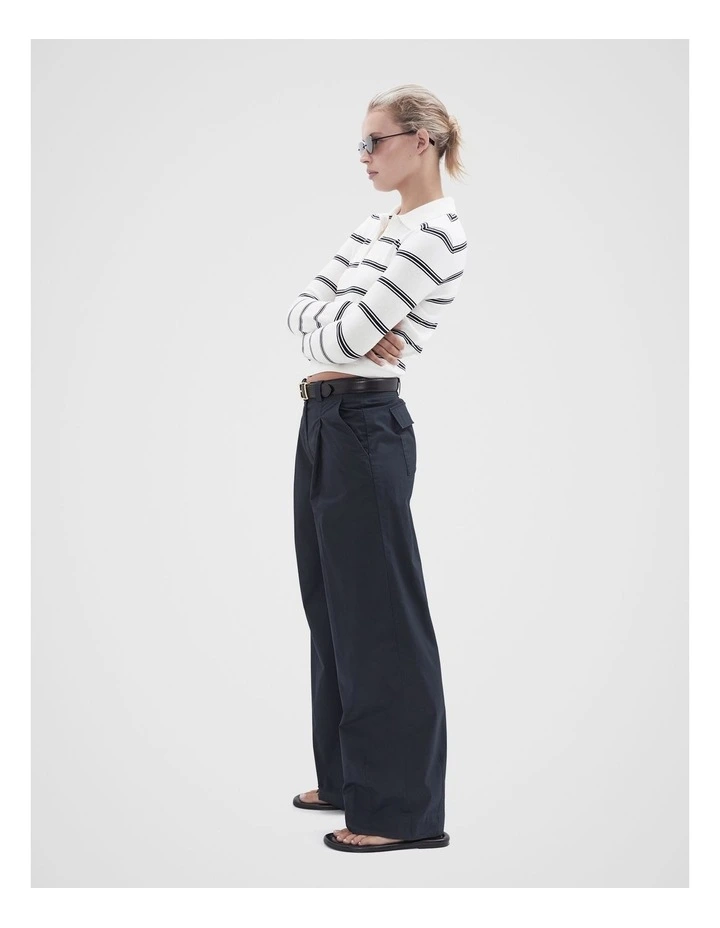 Cotton Pleat Front Pant in Navy image 3