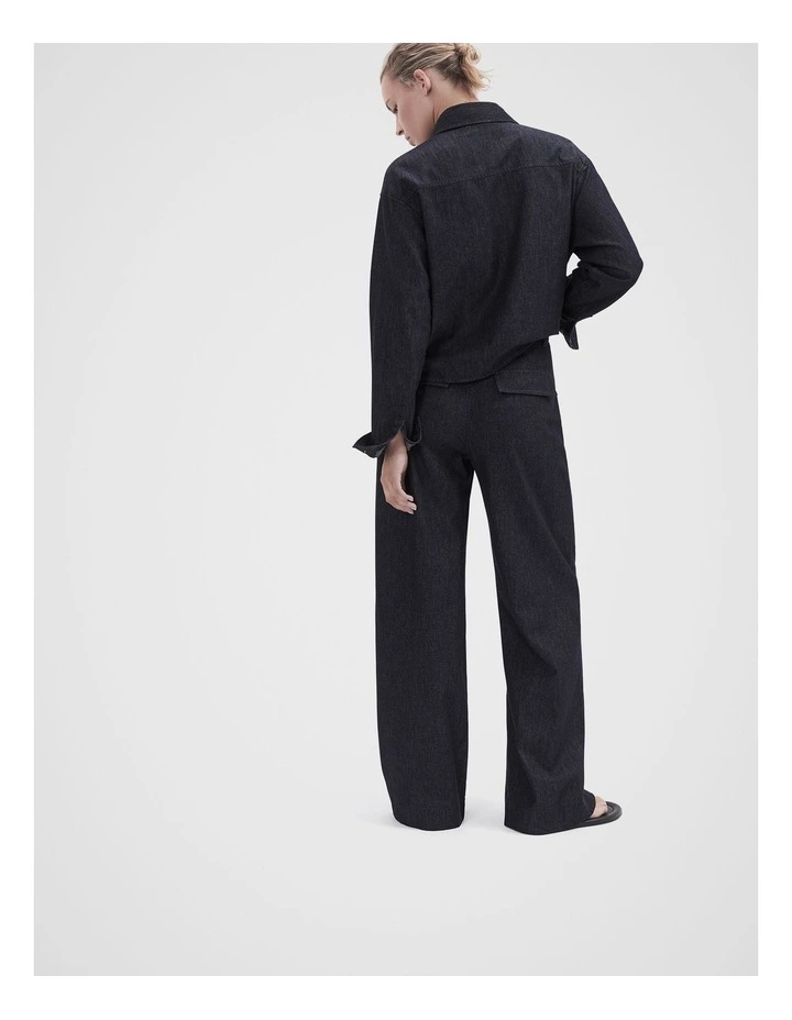 Rinse Denim Pleated Pant in Dark Denim image 2