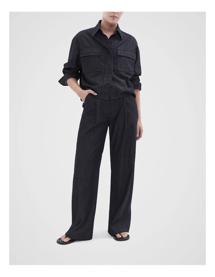 Rinse Denim Pleated Pant in Dark Denim image 4