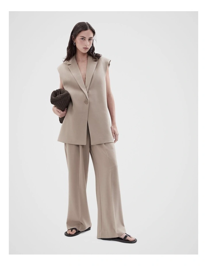 Oversized Sleeveless Blazer in Mink image 4