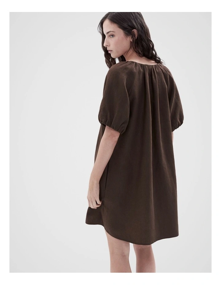 Linen Blouson Dress in Mocha image 2