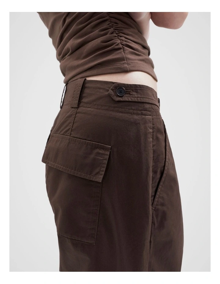 Cotton Pleat Front Pant in Mocha image 3