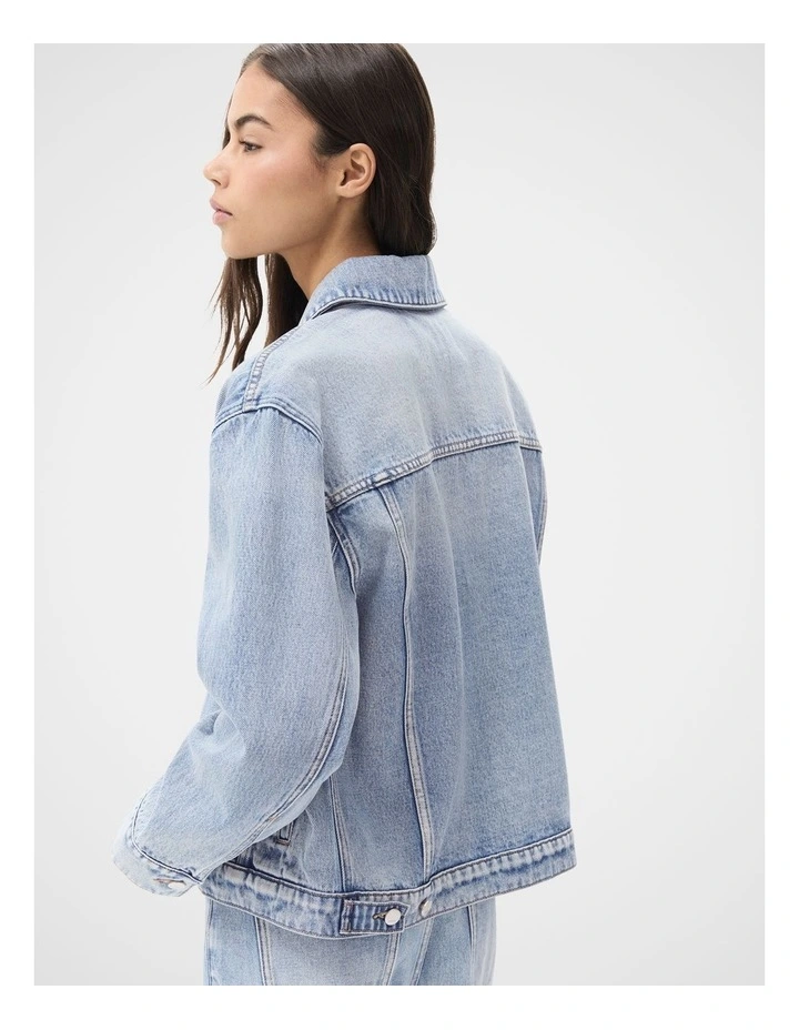 Essential Relaxed Jacket in Denim image 2