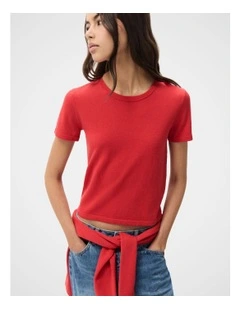 Fine Knit Tee in Red
