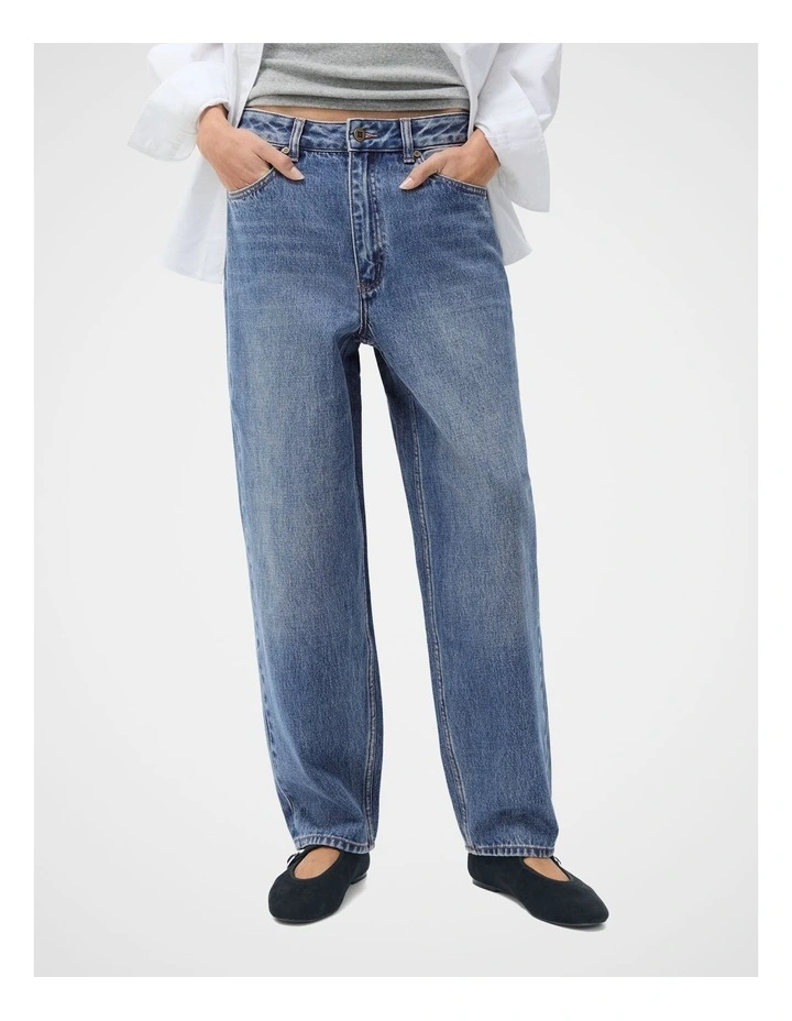 Barrel Leg Jean in Blue image 1