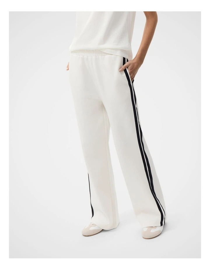 Sporty Pull On Pant image 3