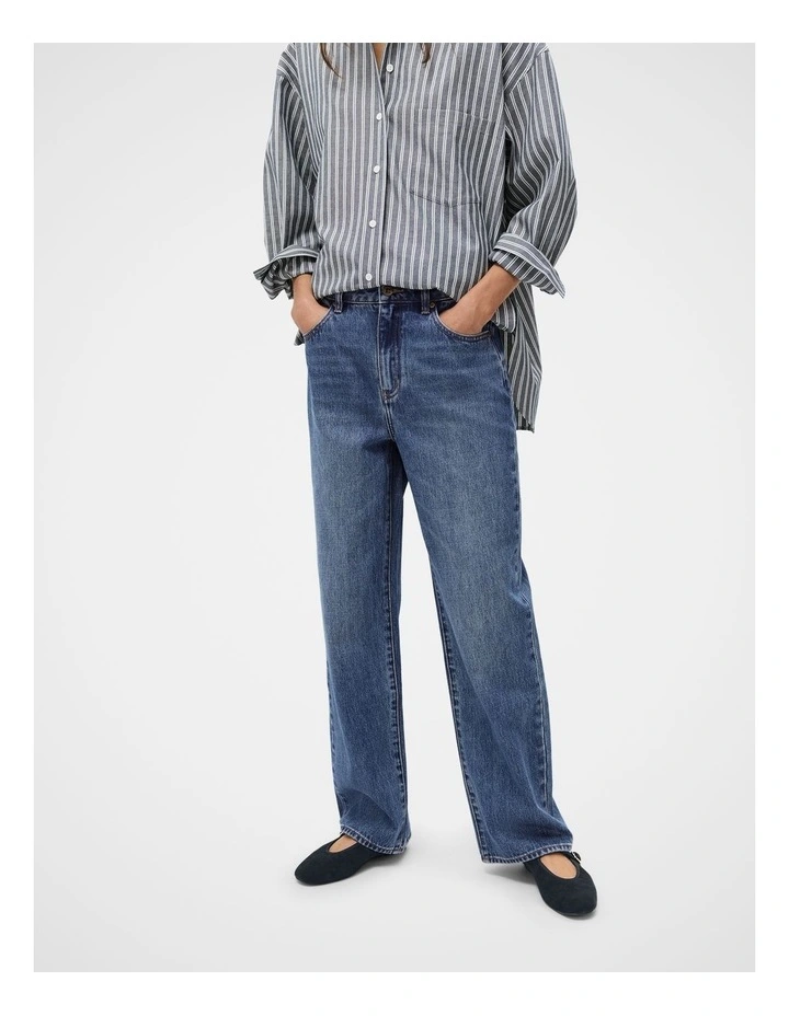 Relaxed Straight Fit Jeans in Blue image 3