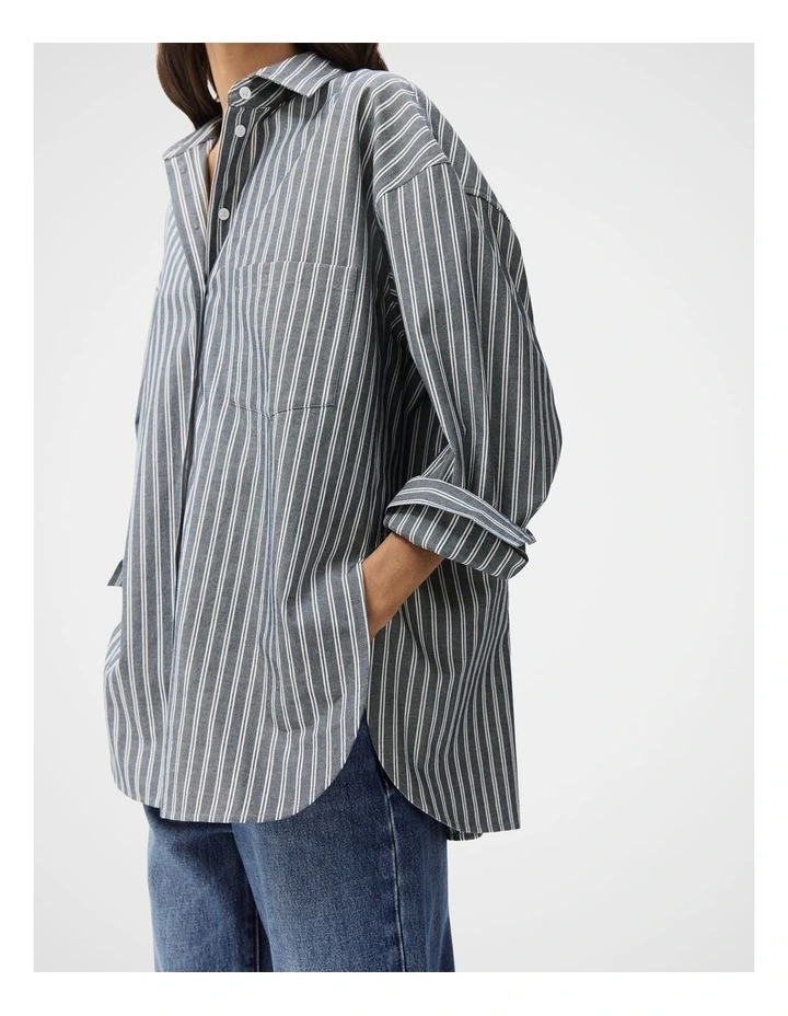 Oversized Oxford Shirt in Navy Multi image 3