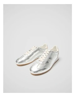 Luna Retro Sneaker in Silver
