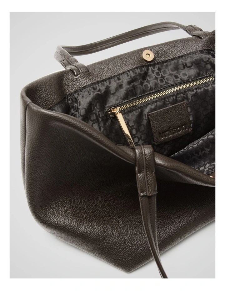 Parker Tote in Brown image 3