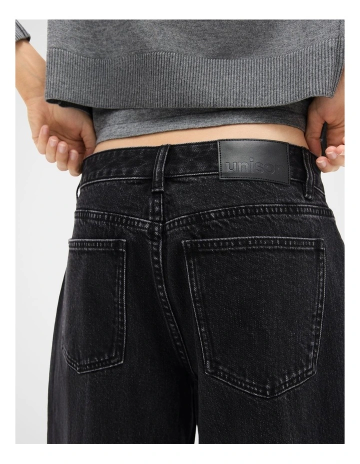 Barrel Leg Jean in Black image 3