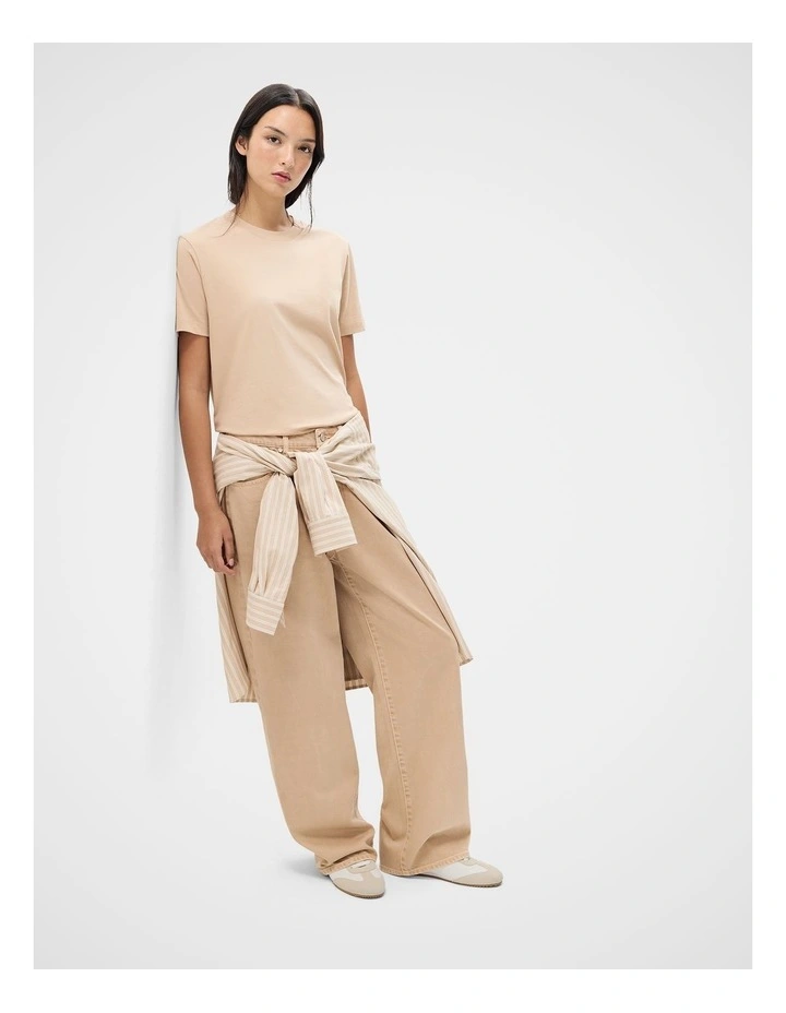 The Classic Crew Tee in Beige image 4