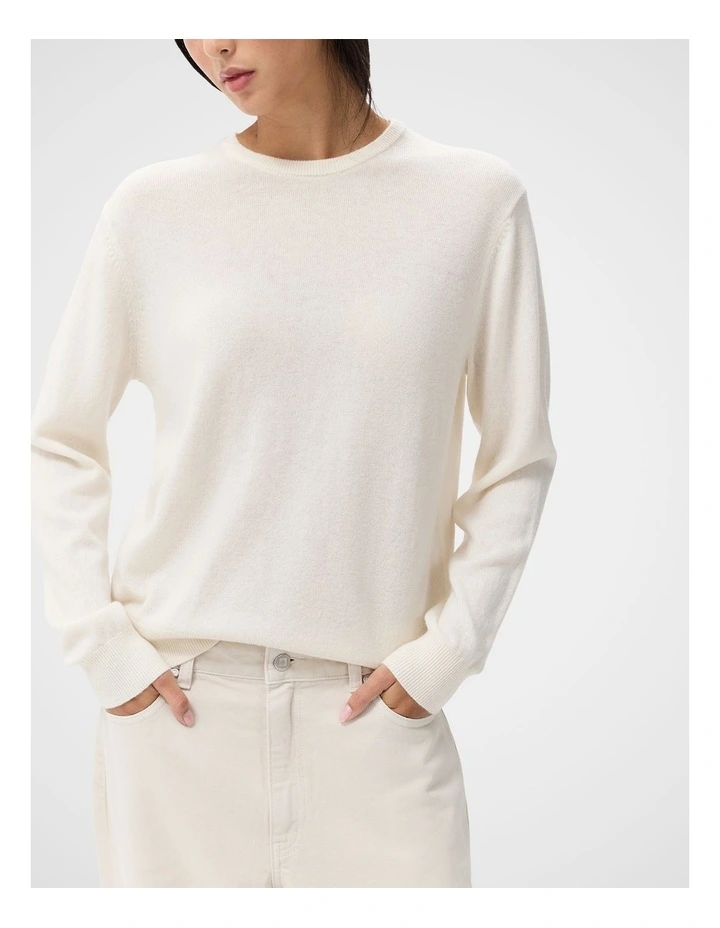 Wool Cashmere Knit Jumper in Cream image 3