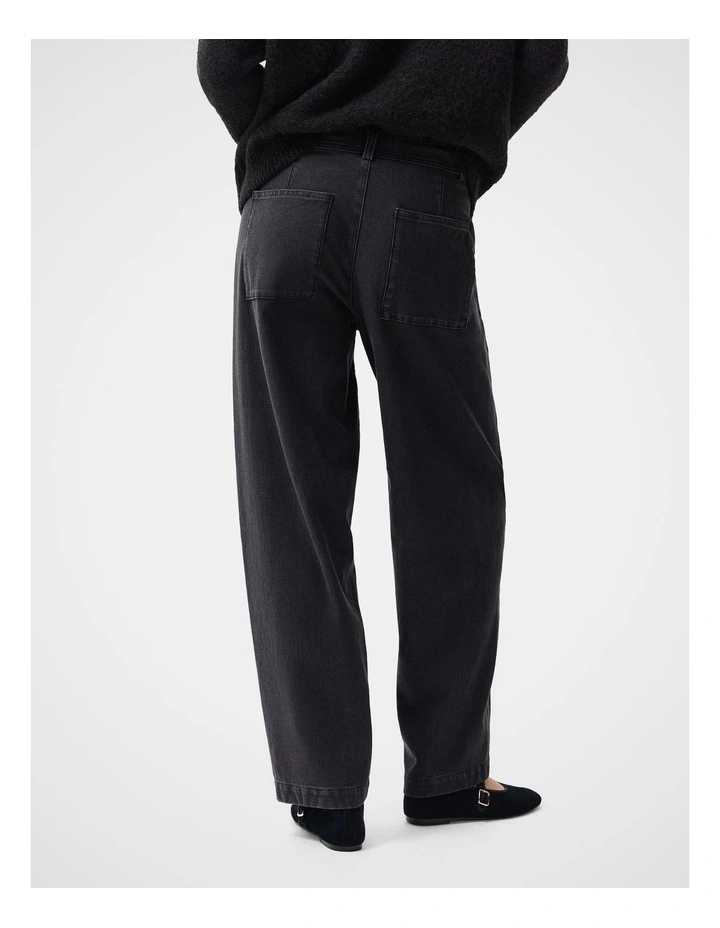 Urban Barrel Leg Pant in Black image 2