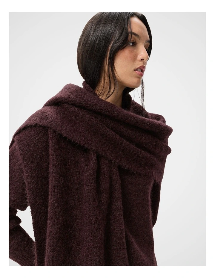 Lofty Luxe Scarf in Red image 3