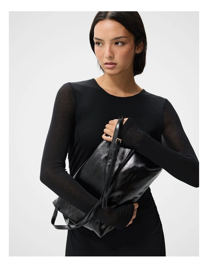 Olivia Clutch Bag in Black image 4