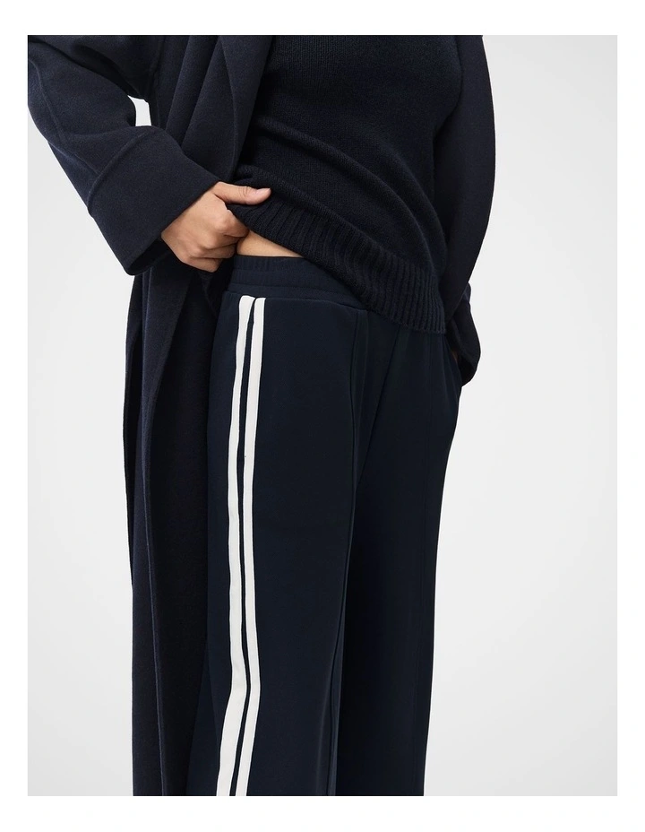 Sporty Twill Pull On Pant image 3