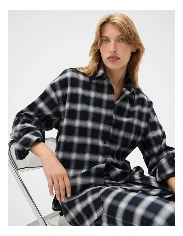 Check Oversized Shirt image 4