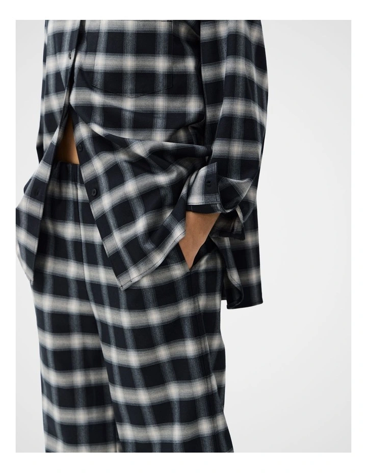 Check Pull On Pant image 4