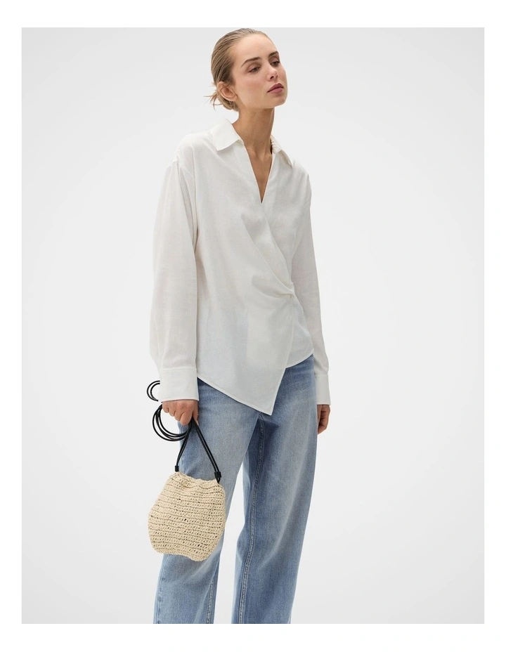 Rae Textured Crossbody Bag image 3