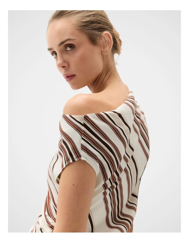 Drape Off Shoulder Maxi Dress image 4