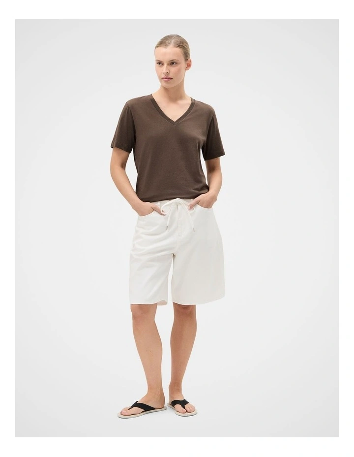 The Classic V Neck Tee image 3
