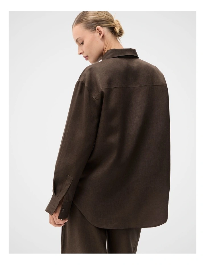 The Classic Oversized Linen Shirt image 2