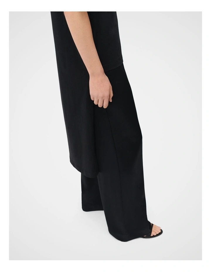 Longline Hem Tee image 4