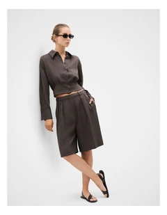 Textured Pleat Bermuda Short
