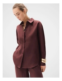 The Classic Oversized Linen Shirt