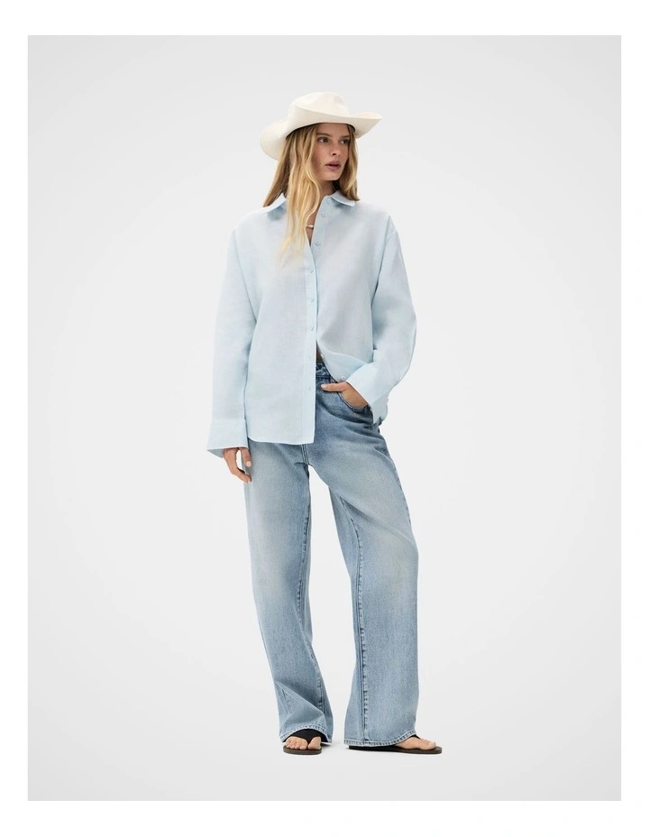 The Classic Oversized Linen Shirt image 3