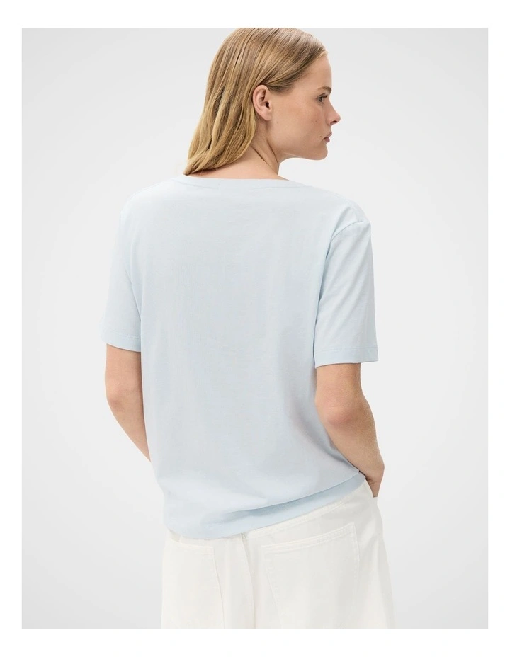 The Classic V Neck Tee image 2