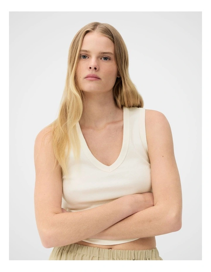 V Neck Tank image 4