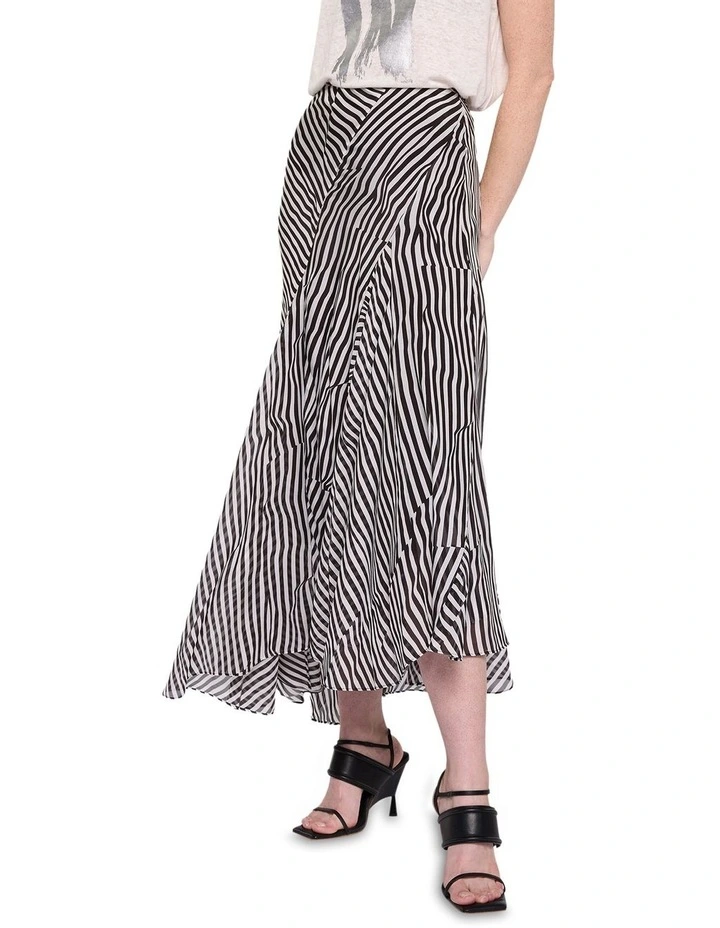 Sideline Skirt in Multi image 2