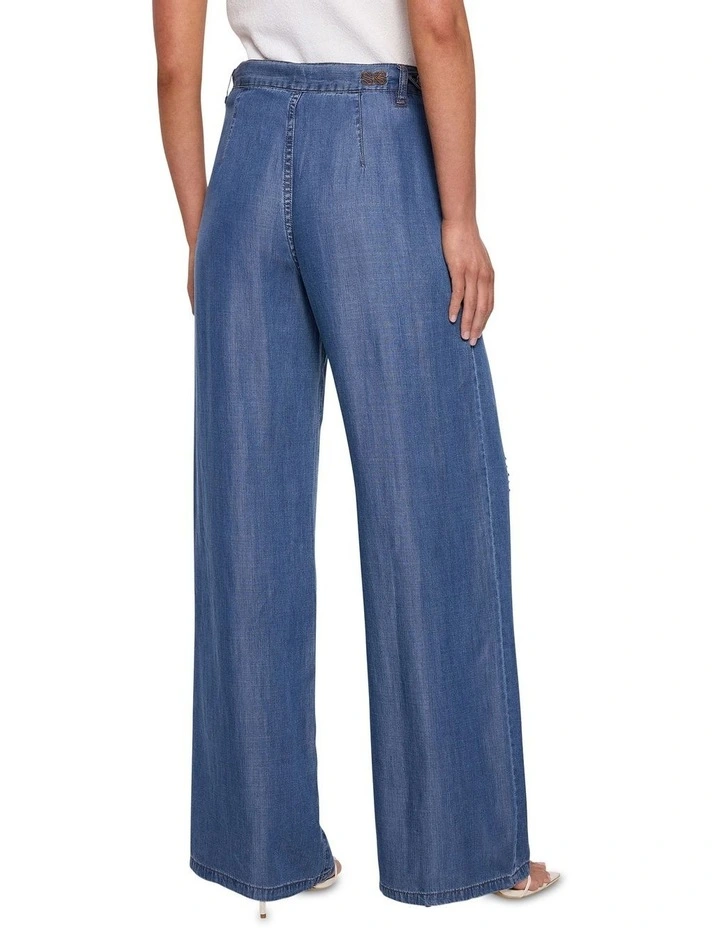 Song Bird Jeans in Indigo image 4