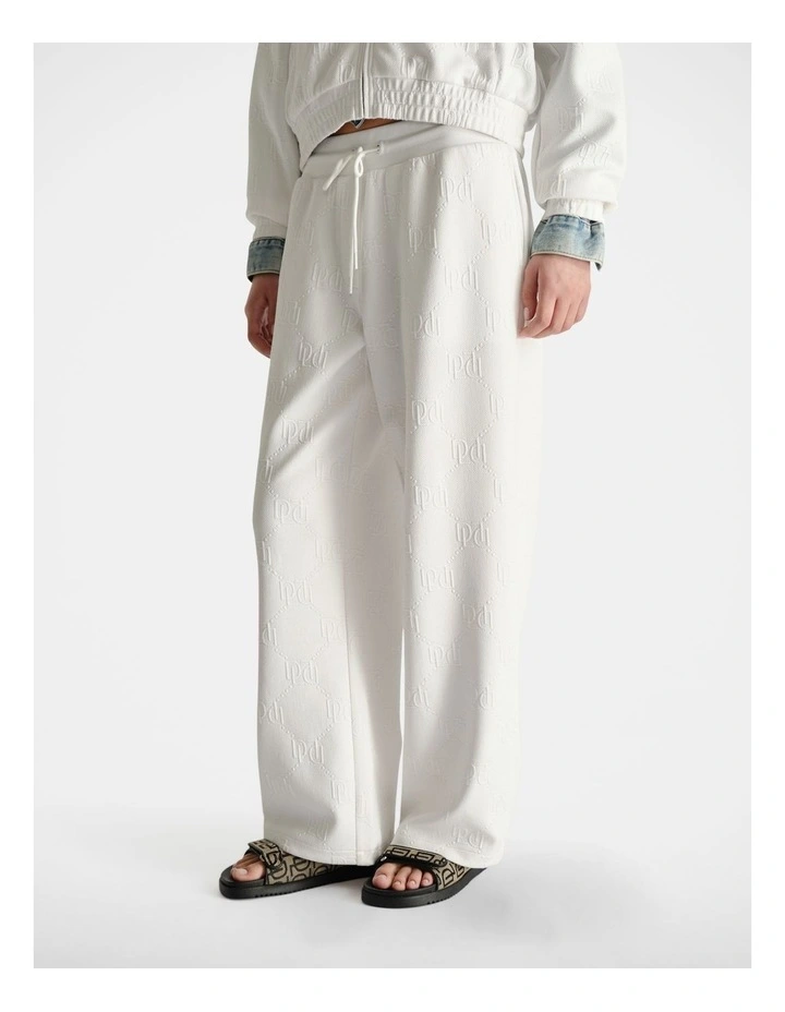 D-Luxe Embossed Wide Leg Pant in White image 3