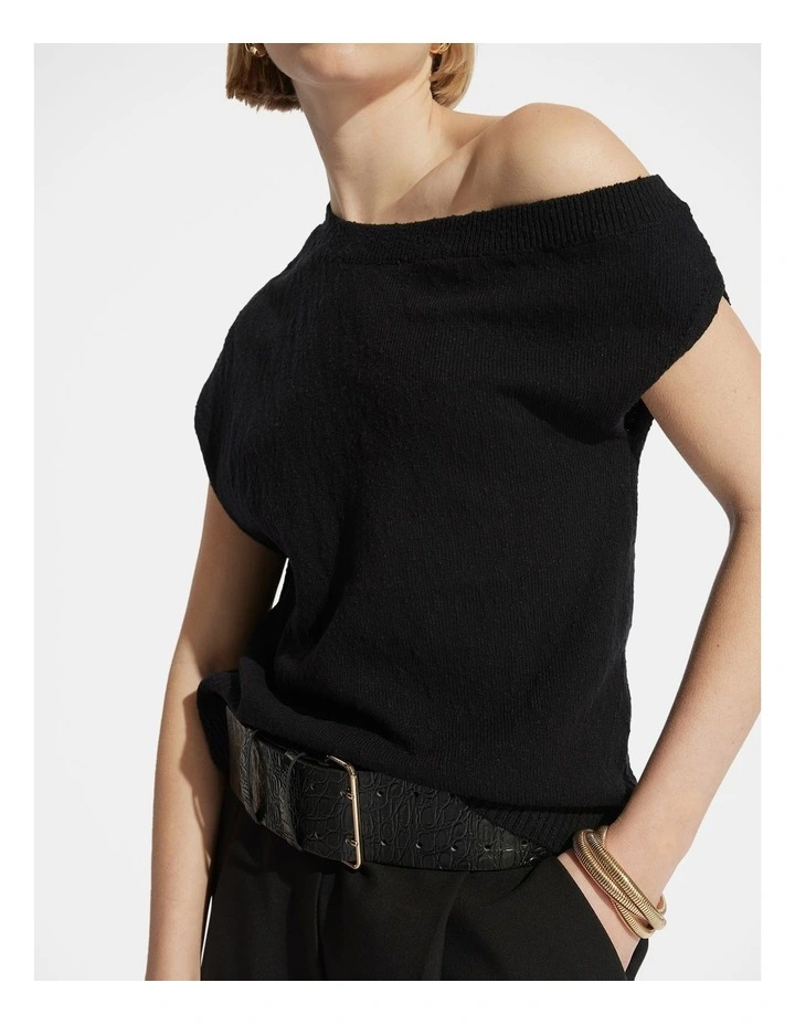 Sammi Tipped Shoulder Knit Top in Black image 3