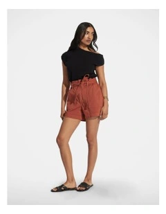 Quinn Cargo Short in Red