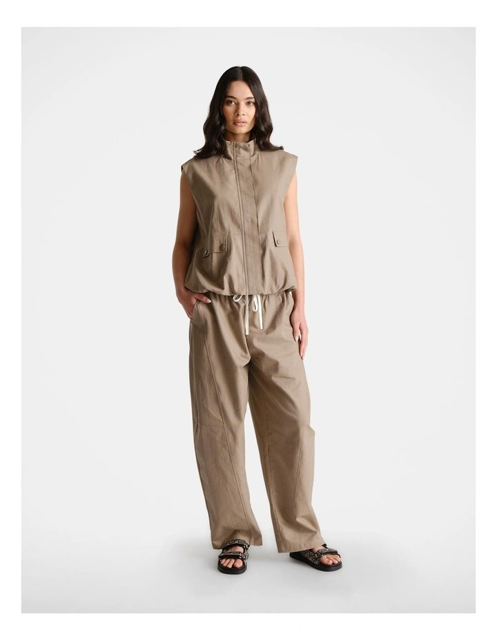 D-Luxe Linen Blend Vest in Beige image 1
