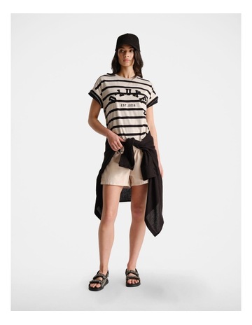 Shell/Black Stripe colour