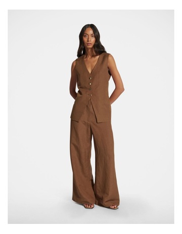 Carob colour
