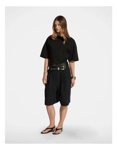 Kendall Fitted Waist Tee in Black