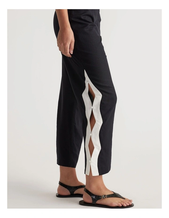 Tess Scallop Pant in Black image 3